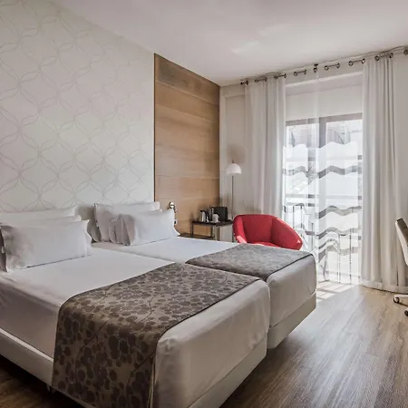 Nh Collection Palacio De 5* קורדובה