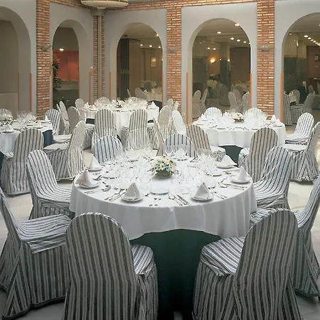 Hotel Nh Collection Amistad 4*